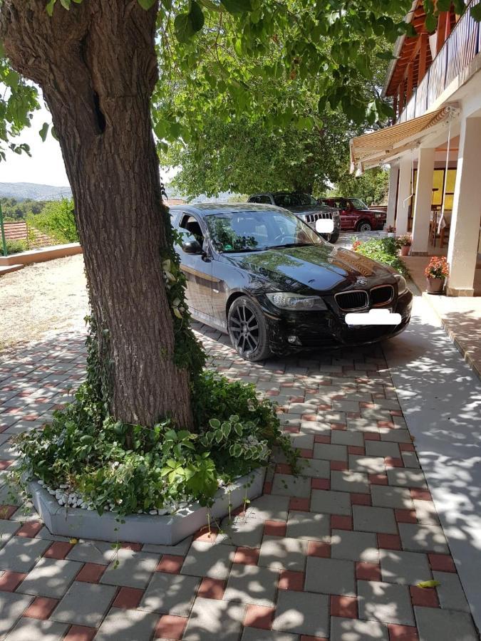 Apartmani Corleone Bilice Extérieur photo