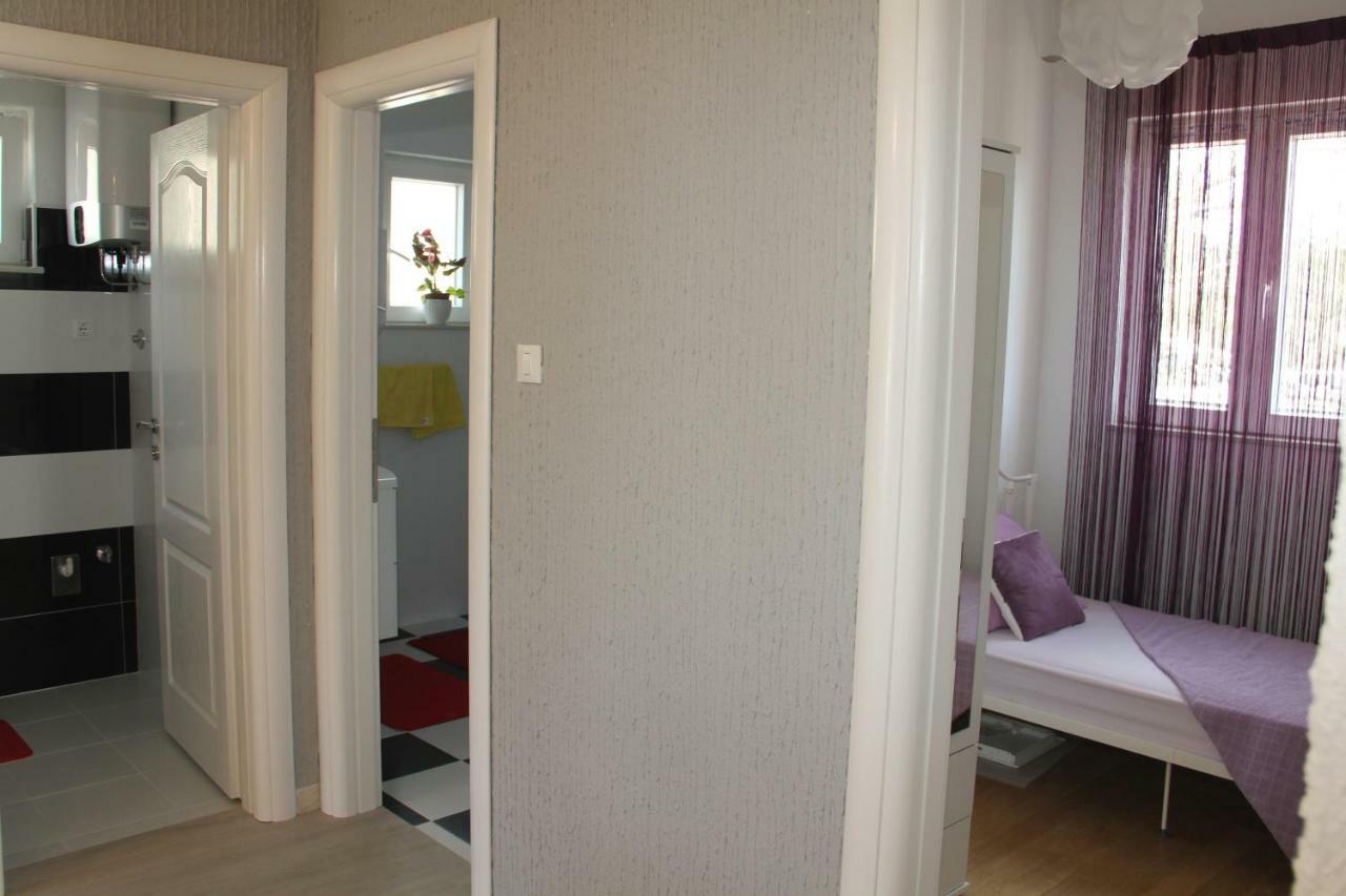 Apartmani Corleone Bilice Extérieur photo